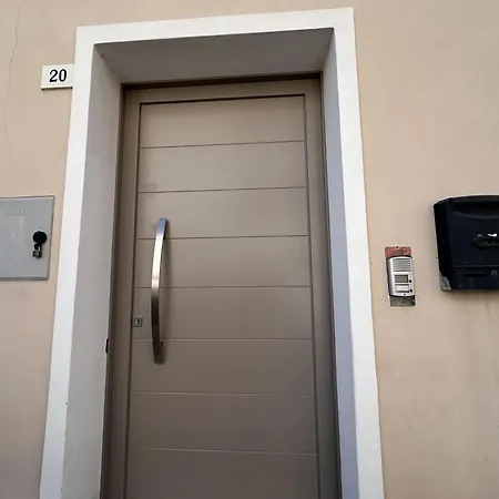Apartman Delizioso Apt 2 Minuti Dal Mare Con Parcheggio