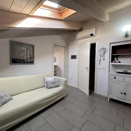 Delizioso Apt 2 Minuti Dal Mare Con Parcheggio Apartman *